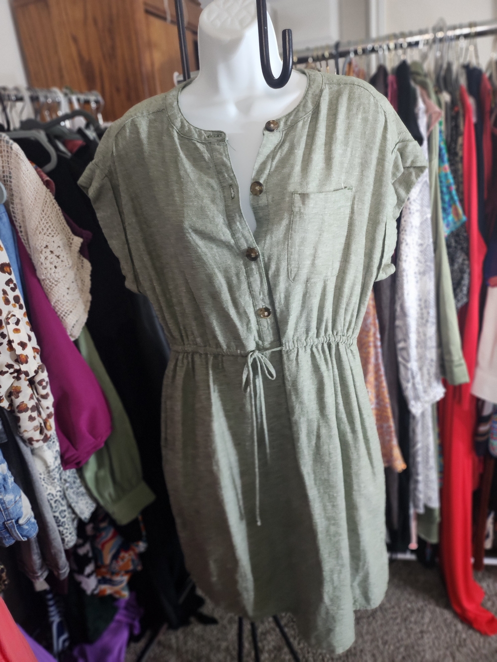 Time and Tru Green Textured Top - Size M (8-10)